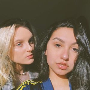 Meet your Posher, Zoe